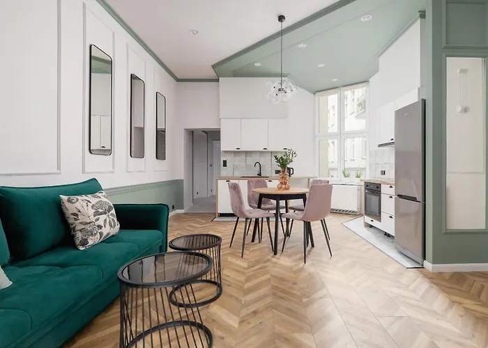 3 Bedroom Apartment - Dietla 11